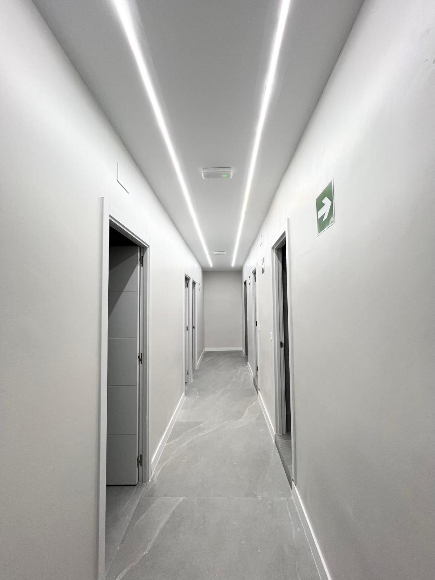 Hostel Space Capsule 马德里 外观 照片